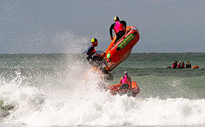 Inflatible Rescue Boat Action  : Photos : Richard Moore : Photographer